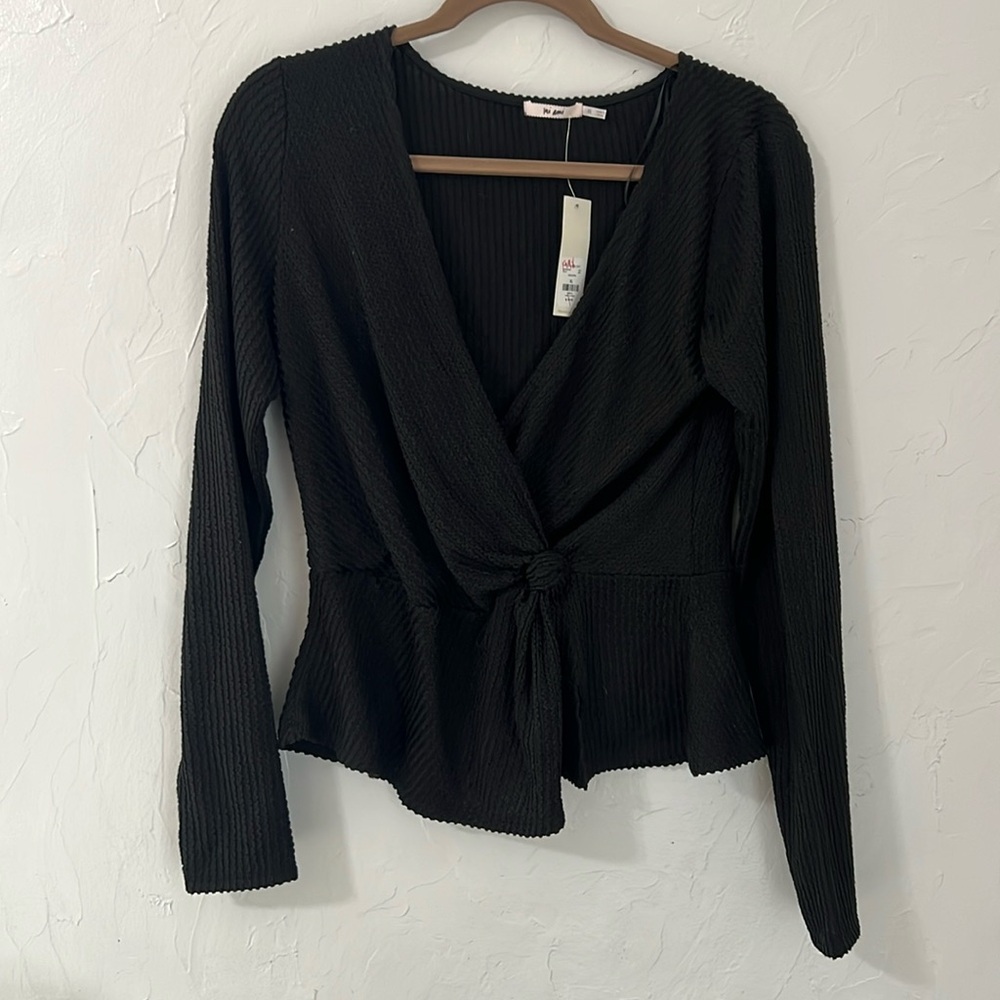 Mi ami wrap top from francescas new with tag